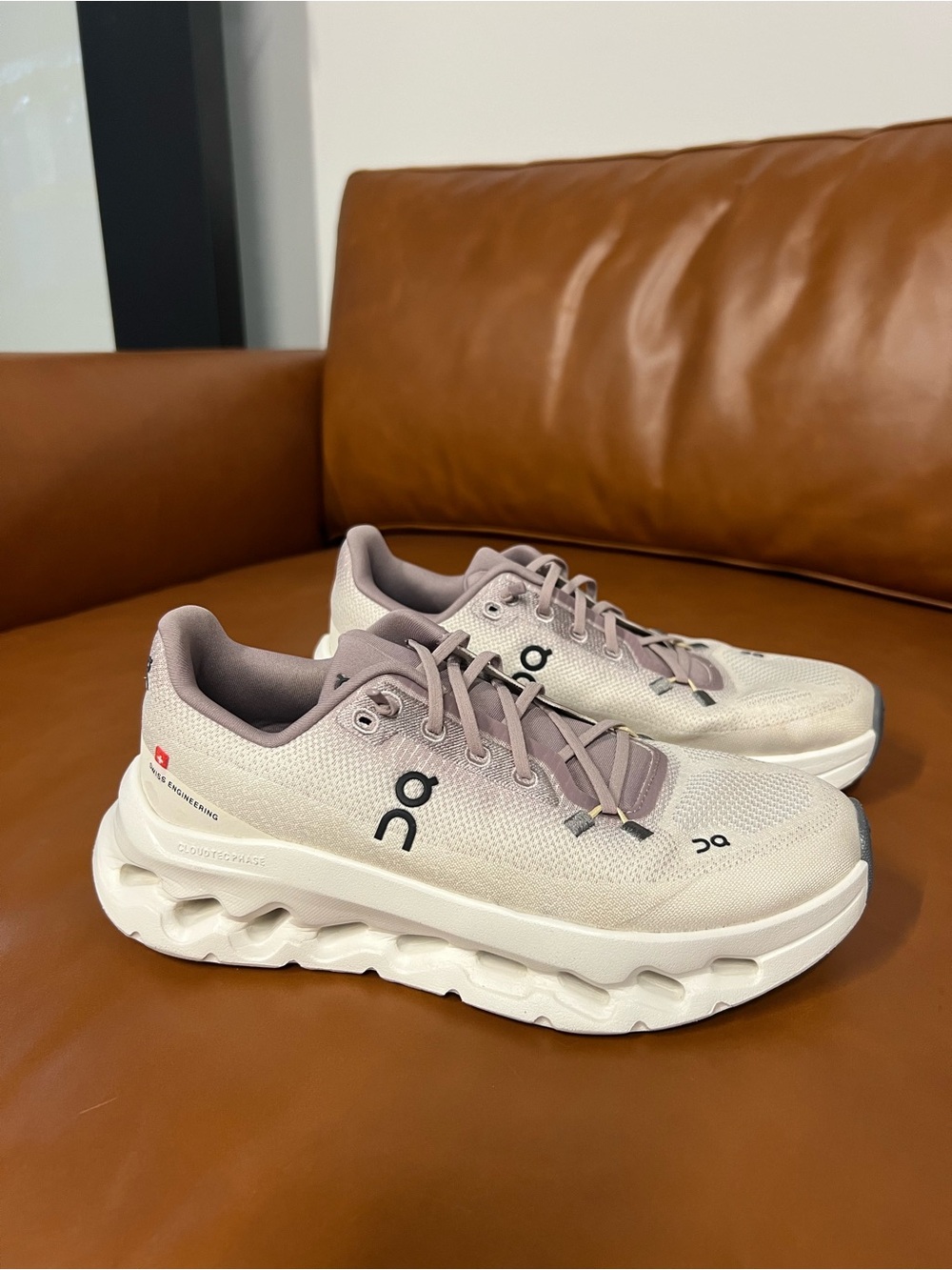 On Running WOMENS CLOUDTILT HERON DEW 7